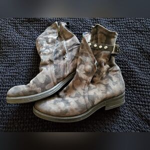 Camouflage Ankle Boots